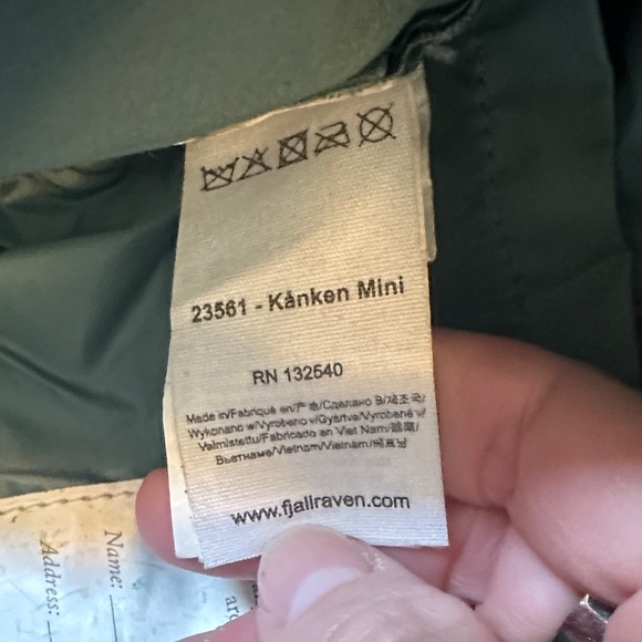 Fjällräven Kånken Mini Backpack in Teal and Coral Pink - Picture 6 of 6